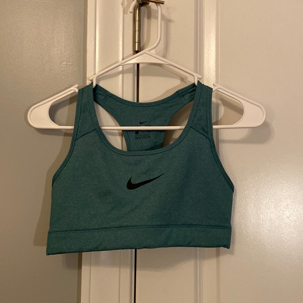 nike sports bra